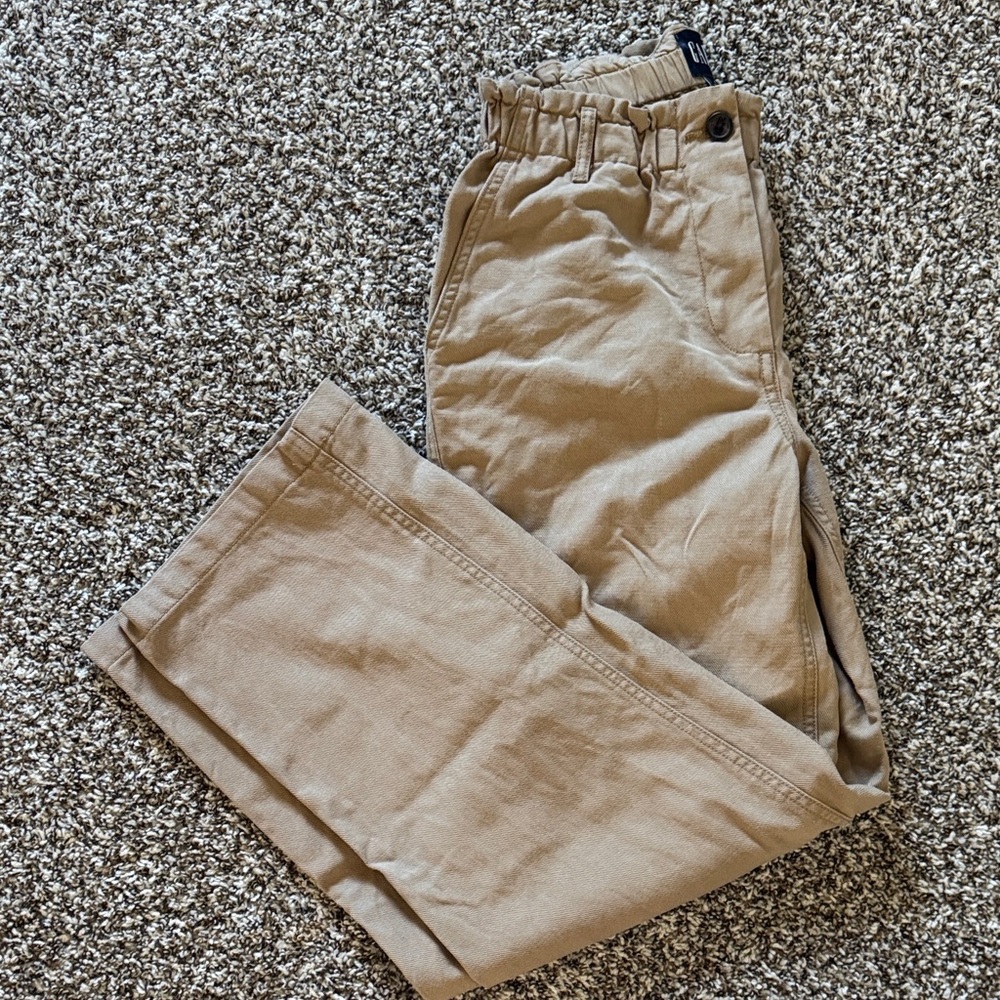 GAP Women's Tan Elastic Waist Chino Trousers